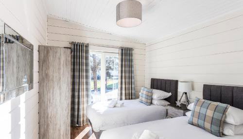 Roydon Marina Village Lodges - Foto 4