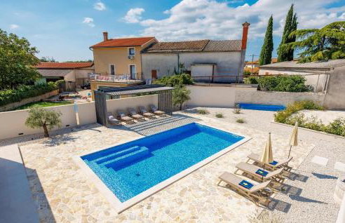 Awesome Home In Kanfanar - Foto 12