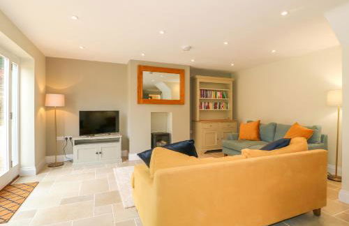 9 Rectory Lane - Photo 2