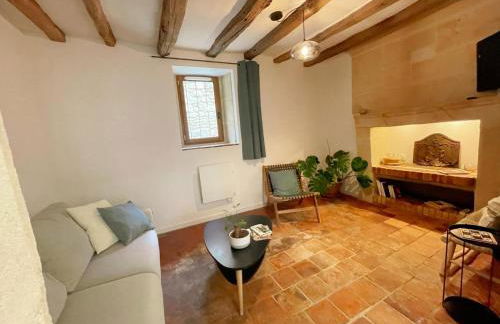 Cosy Gîte à Azay-le-Rideau avec Wifi, Clim, tout inclus, idéal pour 2 adultes et 2 enfants, proche châteaux - FR-1-381-567 - Foto 6
