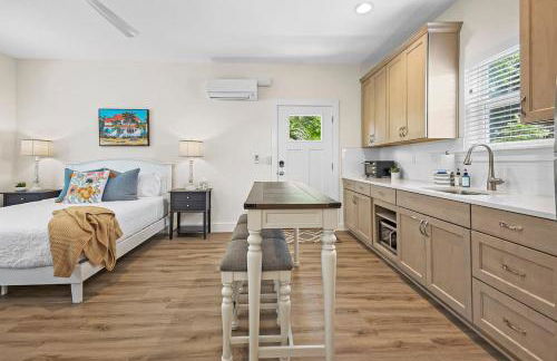 New Private Apt in Uptown St Aug Walk Everywhere - Foto 7