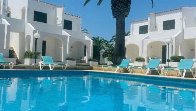 Cozy Apartment in Son Xoriguer Stays Walk to Beach - Foto 2