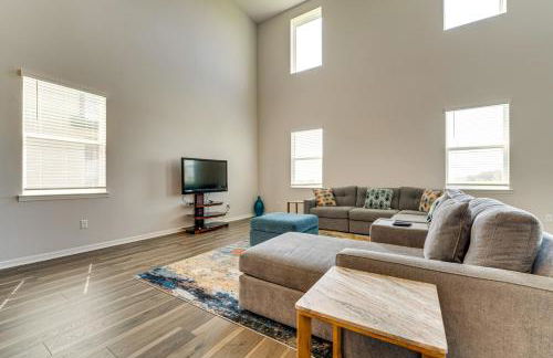 Pool Access Family Gem with Views in St Cloud! - Foto 1