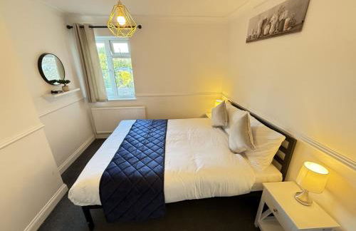 Cosy and comfy 4-bed house in Burnham Slough Near Legoland and Winsdor Castle - Foto 7