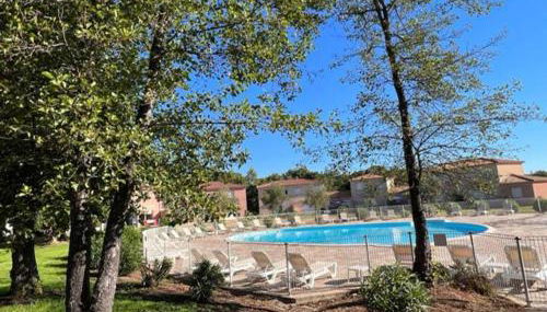 Villa avec terrasse et vue piscine, proche plage - Foto 2