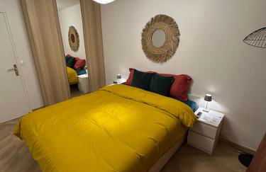 PARIS-MONTROUGE Magnifique appartement- très cosy pour 1 - 6 personnes refait à NEUF -ENTIRE APARTMENT LUXURIOUS AND WARM -Montrouge Paris 14ème - Proche Aéroport Orly Parc Expositions Porte de Versailles FREE WIFI GRATUIT - Foto 33