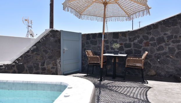Panthea Suite Santorini - Foto 3, Terraza o patio