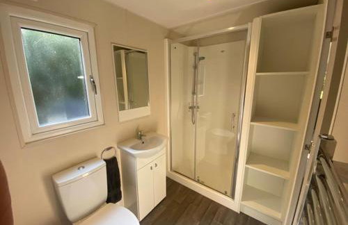 Cherry Tree Lodge with Hot Tub near Alton Towers - Foto 37