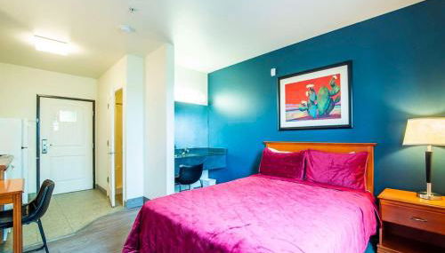 Sierra Vista studio apartment with full kitchen and King Bed - Foto 3