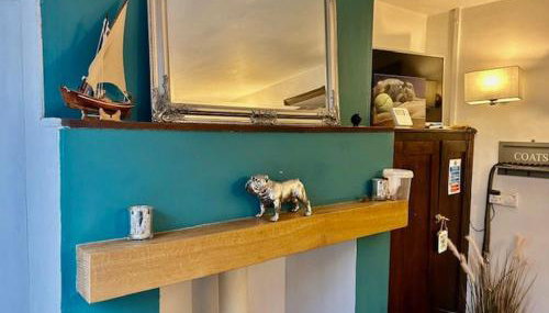 Bulldog Cottage - Photo 2