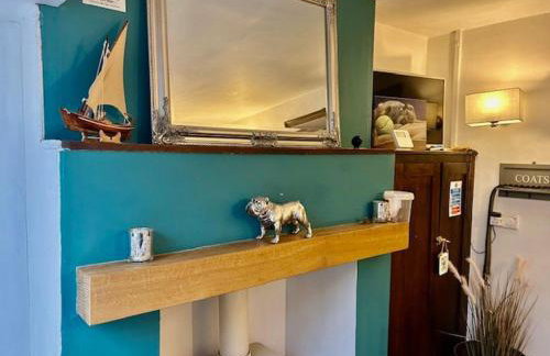 Bulldog Cottage - Photo 2