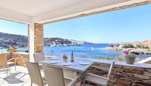 Vourkari, modern apartment overlooking the Marina of Vourkari - Foto 5