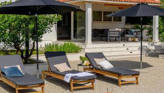 Villa Bellezza - Photo 3, Garden, sunbed, Garden view