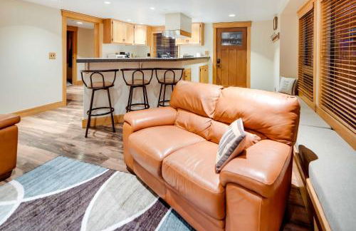 Ketchikan Apt - Walk to Refuge Cove Beach! - Foto 7