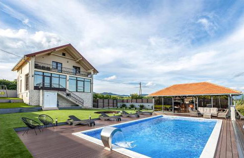 Beautiful Home In Velika - Photo 1