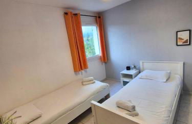 La Maison du Soleil Spacious Villa with Garden - Foto 9