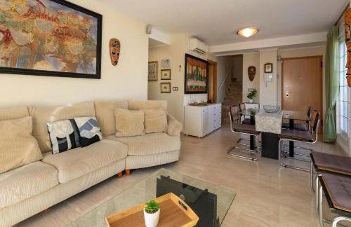 Caleta, ático, 3 dormitorios frente al mar, by Bookindenia - Foto 5