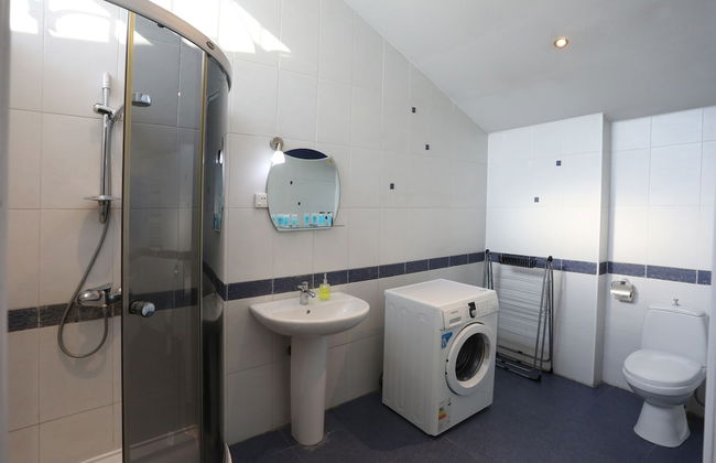 David's Apartment - Photo 28