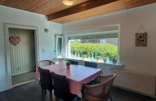 Monteurzimmer Ausma Wymeer Bunde - FeWo Vakantiehuis Heerenland - Foto 14