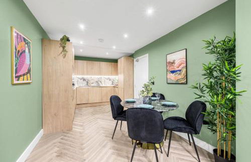 Amazonian Luxury Family Home MCR City Centre Etihad Free Parking - Foto 28