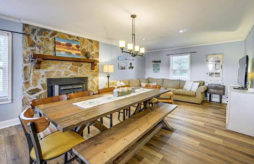 Lake Sinclair Retreat with Big Water Views and Dock! - Foto 8