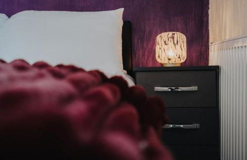 Stunning 5 bedroom home Wirral Birkenhead Sleeps 9- Free Parking-5G Internet - Foto 9