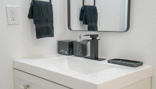 Worldcup Ready DT DFW Chic Free Parking and Pool In Medical District - Foto 4