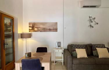 Studio 2 personnes - climatisé, terrasse, parking - Foto 8