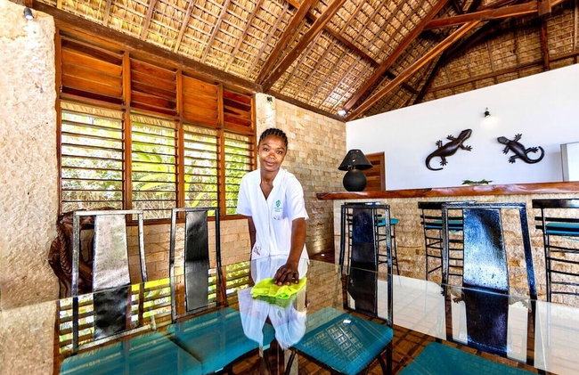 Home The Residence - Photo 26