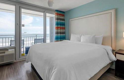 Enjoy Daytona Beach in this 1BD resort condo with resort amenities - Foto 2