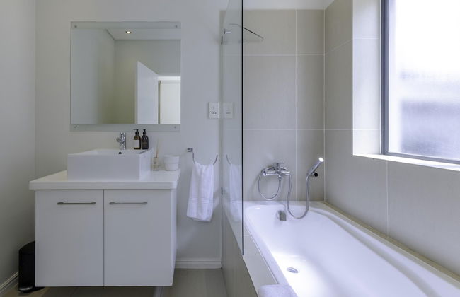 Newly Renovated 3 bed Apartment With Splashpool - 2283 - Photo 8