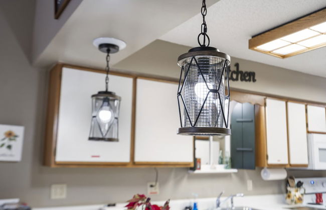 Jim and Roses Cozy Condo 15 Min to Downtown! - Photo 10