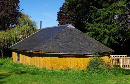 Fun holiday lodges in historic walled garden near Falkirk, Heart of Scotland Holidays - Foto 80