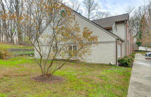 Elevator In-Unit 3-Story Condo Only 14 Mi to DC! - Foto 41