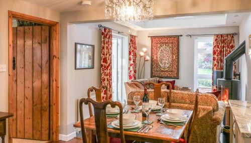 South Lodge - Photo 5