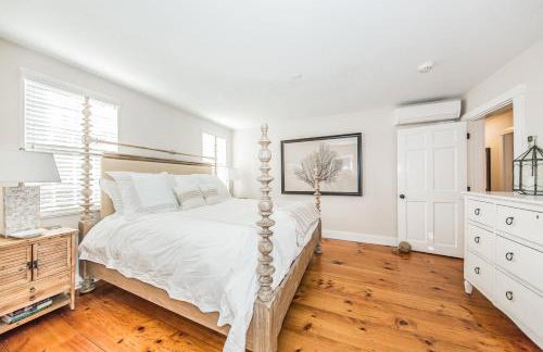 Close to Dtwn Nantucket! Group Getaway with Patio - Foto 14