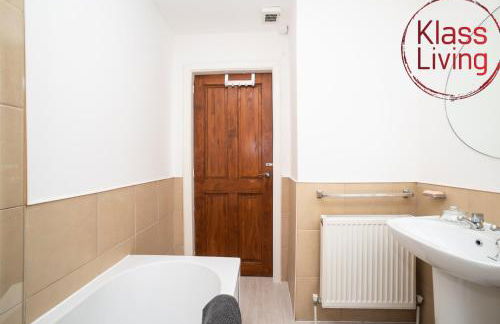 One Bedroom Apartment by Klass Living Serviced Accommodation Bellshill - Cosy Apartment with WIFI and Parking - Foto 71