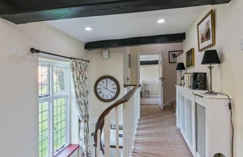 Secluded Mansion Retreat - Expansive Private Oasis - Pass the Keys - Foto 19