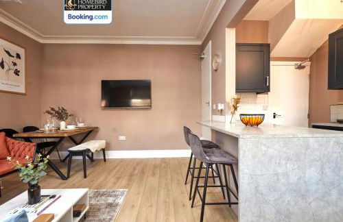 Beautiful 3BDR House By Homebird Property Management Short Lets & Serviced Accommodation Leeds With Free Parking & Free WiFi - Foto 37