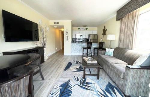 Amazing Waterfront Views Resort, Enjoy Heated Pool & Sunset! - Photo 30