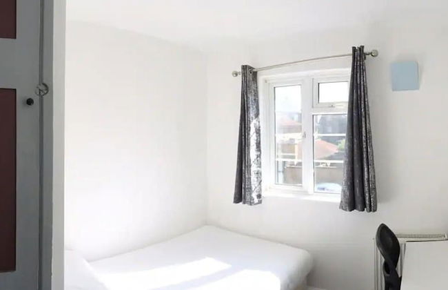 Limehouse Townhomes-4 Bedrooms,3 Bathrooms,garden - Foto 10