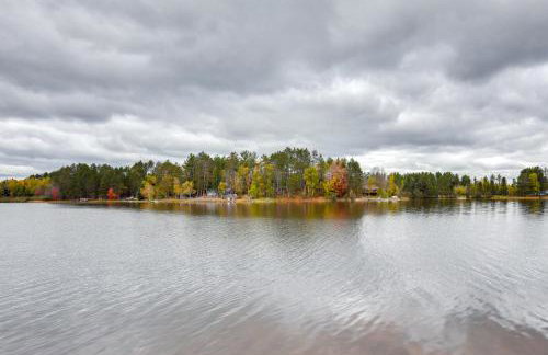 Boat Dock and Fire Pit Lakefront Monico Home! - Foto 25