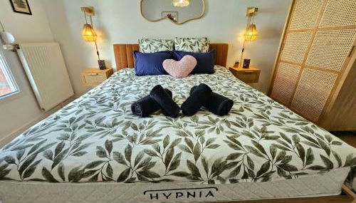 Gîte Forestier - T2 Cosy avec Terrasse & 2 Parkings privatifs -Centre ville - Foto 2, towels