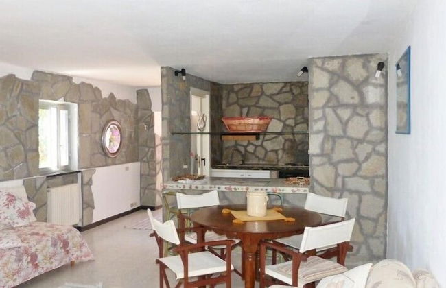 House Roberta - Photo 1