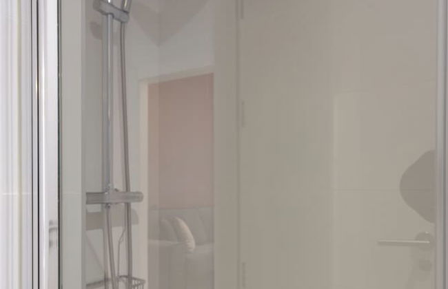 BIBO SUITES PLAZA NUEVA - Photo 59