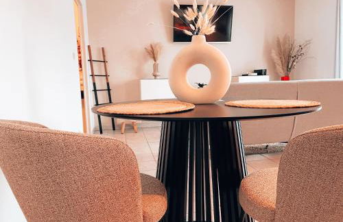 Le Terminal T2 Blagnac - parking -aéroport-Airbus- Meett - Foto 4