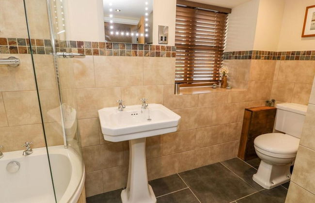 Dee Valley Country Escape - Sleeps 4 & Hot Tub - Foto 6