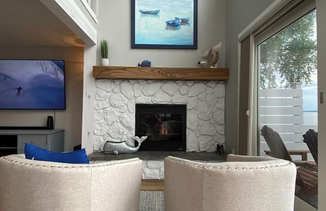 Hawks Nest - Photo 14