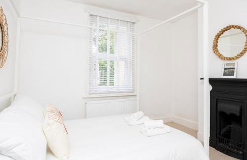 Pass the Keys Poets' Corner Stylish Apartment Station Location - Foto 8