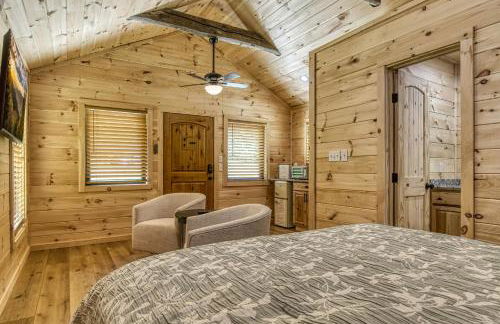 Blue Moon- creek, firepits, budget friendly! - Photo 6